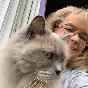 Meet your Posher, Sandra